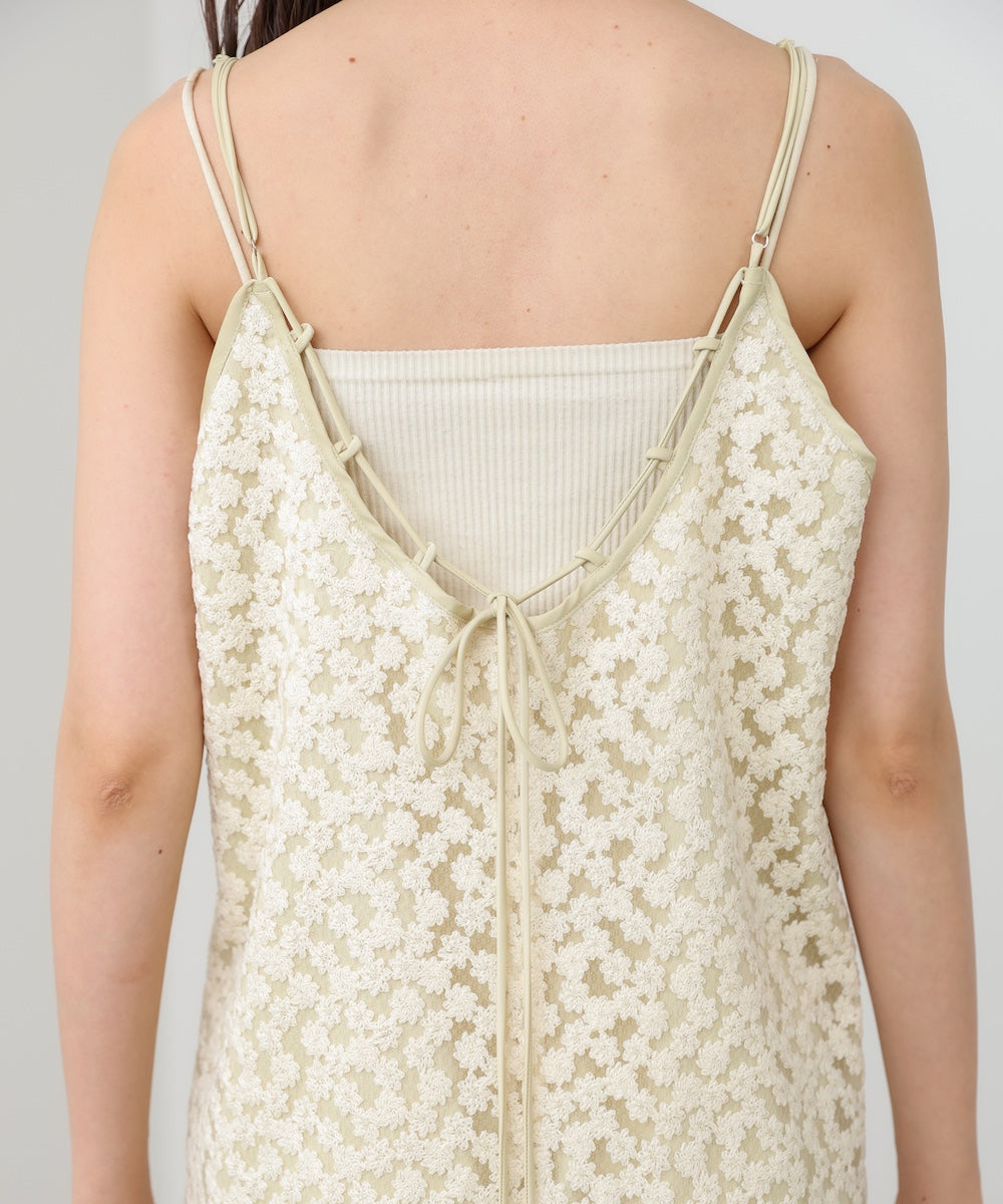 刺繍フラワーキャミワンピース