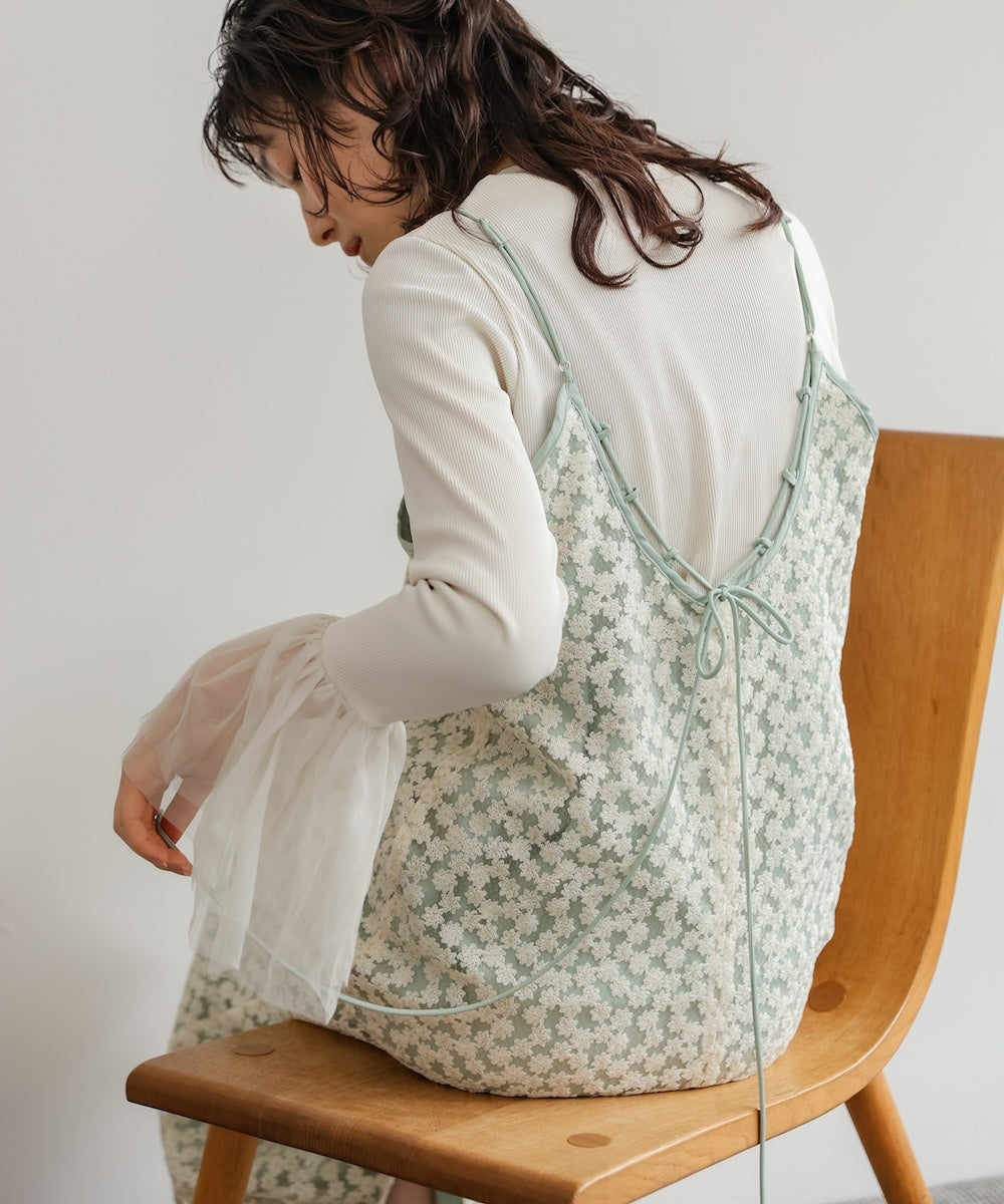 刺繍フラワーキャミワンピース