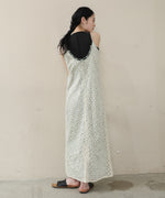 刺繍フラワーキャミワンピース