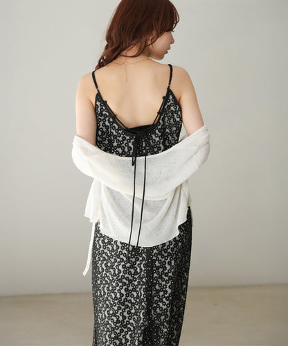 刺繍フラワーキャミワンピース