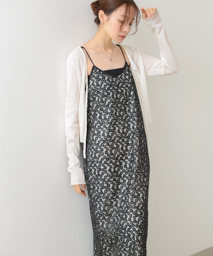 刺繍フラワーキャミワンピース