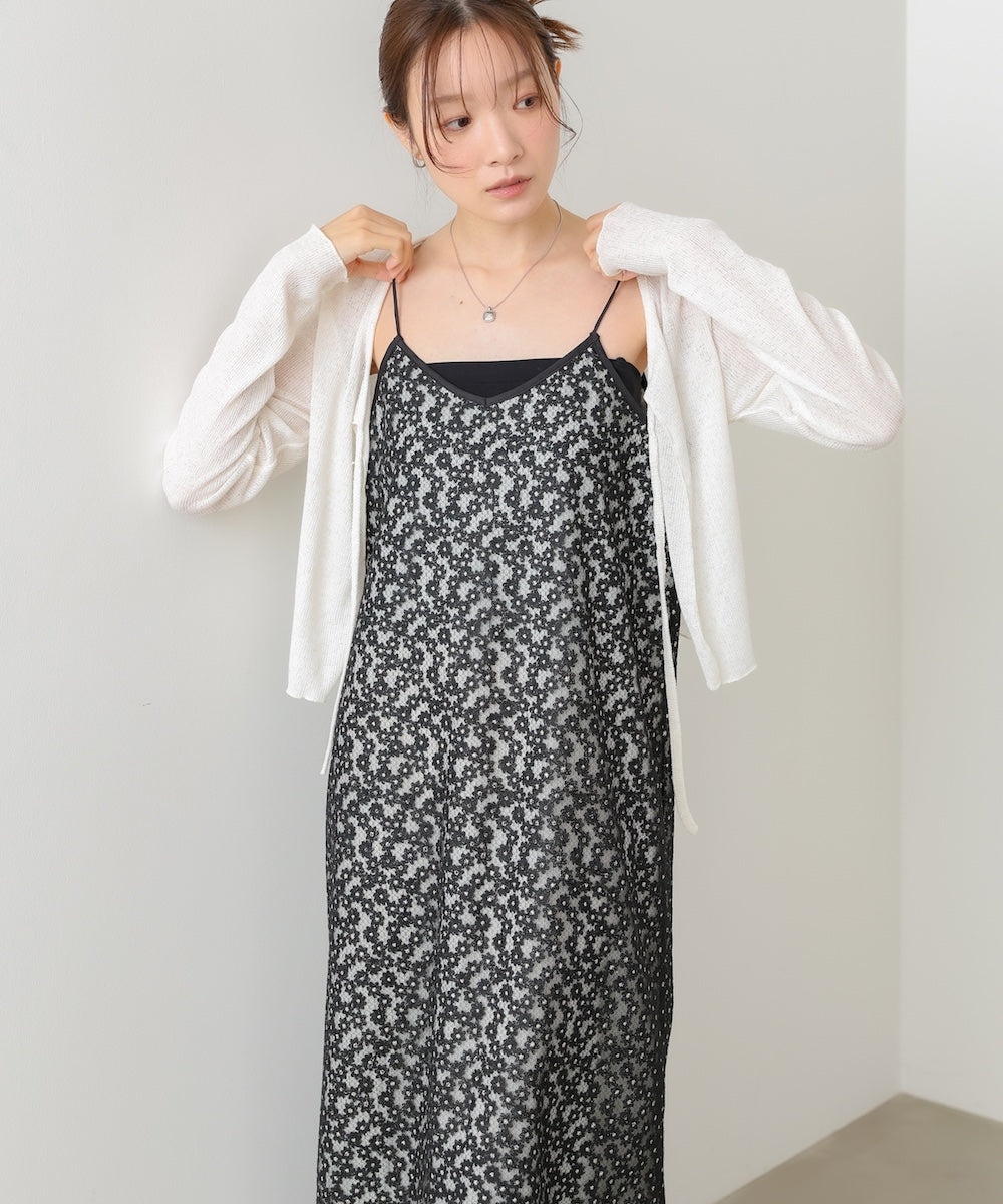 刺繍フラワーキャミワンピース