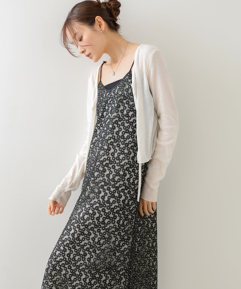 刺繍フラワーキャミワンピース