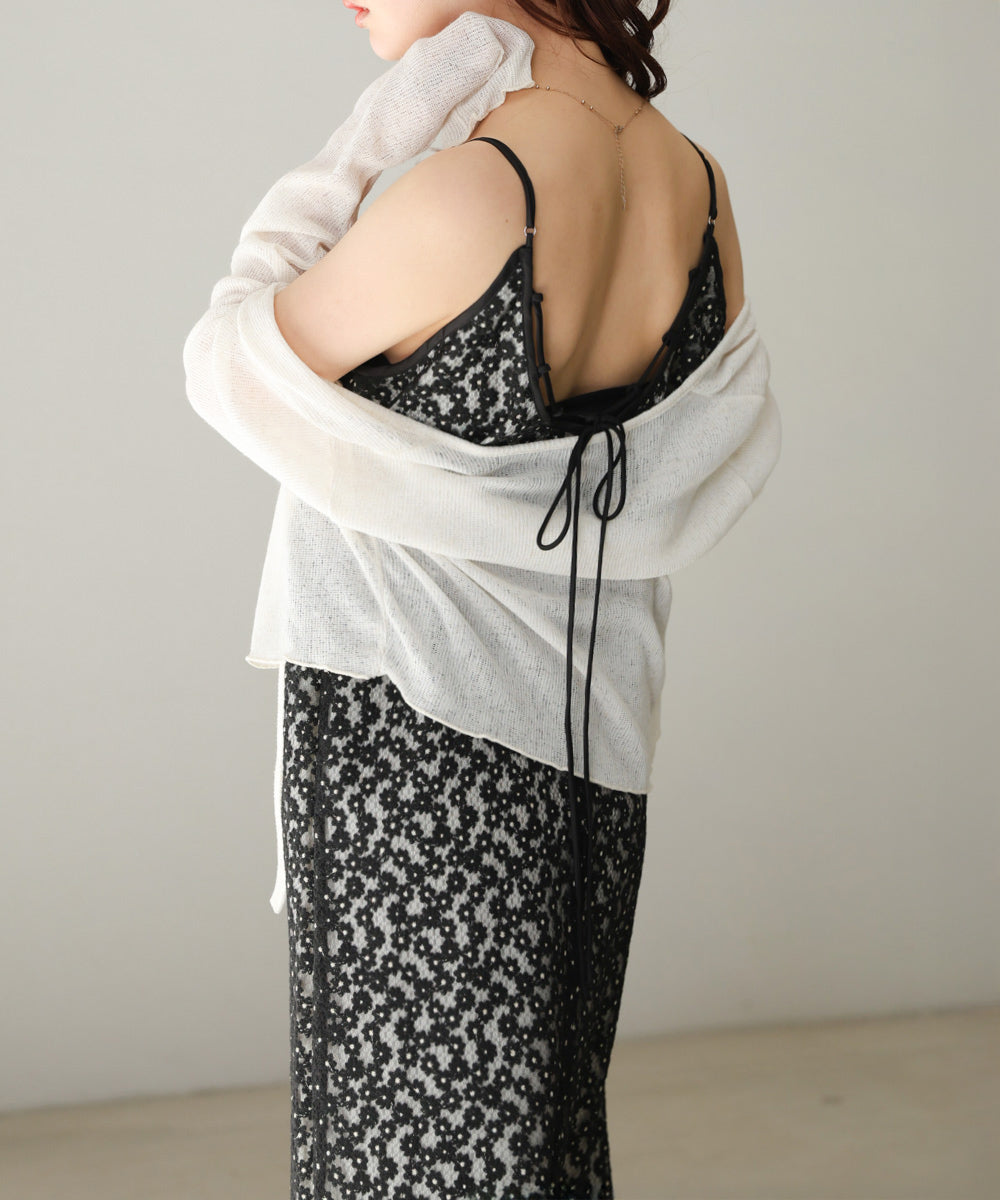 刺繍フラワーキャミワンピース