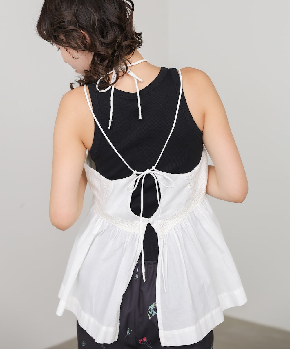 ピンタック刺繍レースキャミトップス