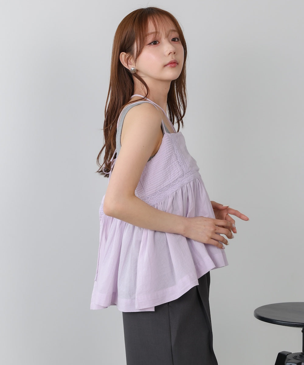 ピンタック刺繍レースキャミトップス