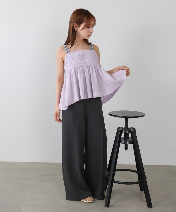 ピンタック刺繍レースキャミトップス