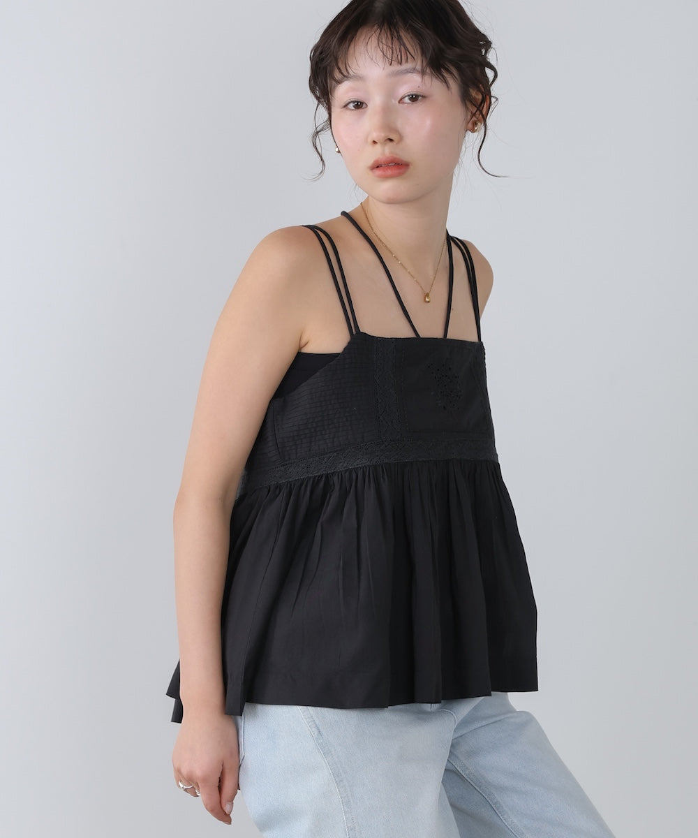 ピンタック刺繍レースキャミトップス