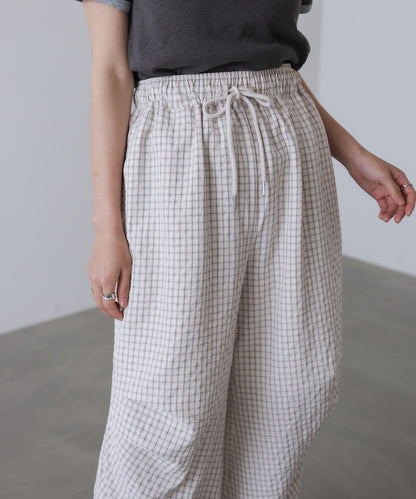 ウエスト巻きサイドタックパンツ