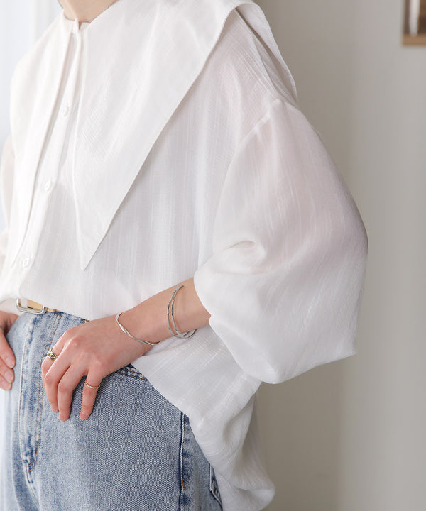 BIG SAILOR COLLAR BLOUSE