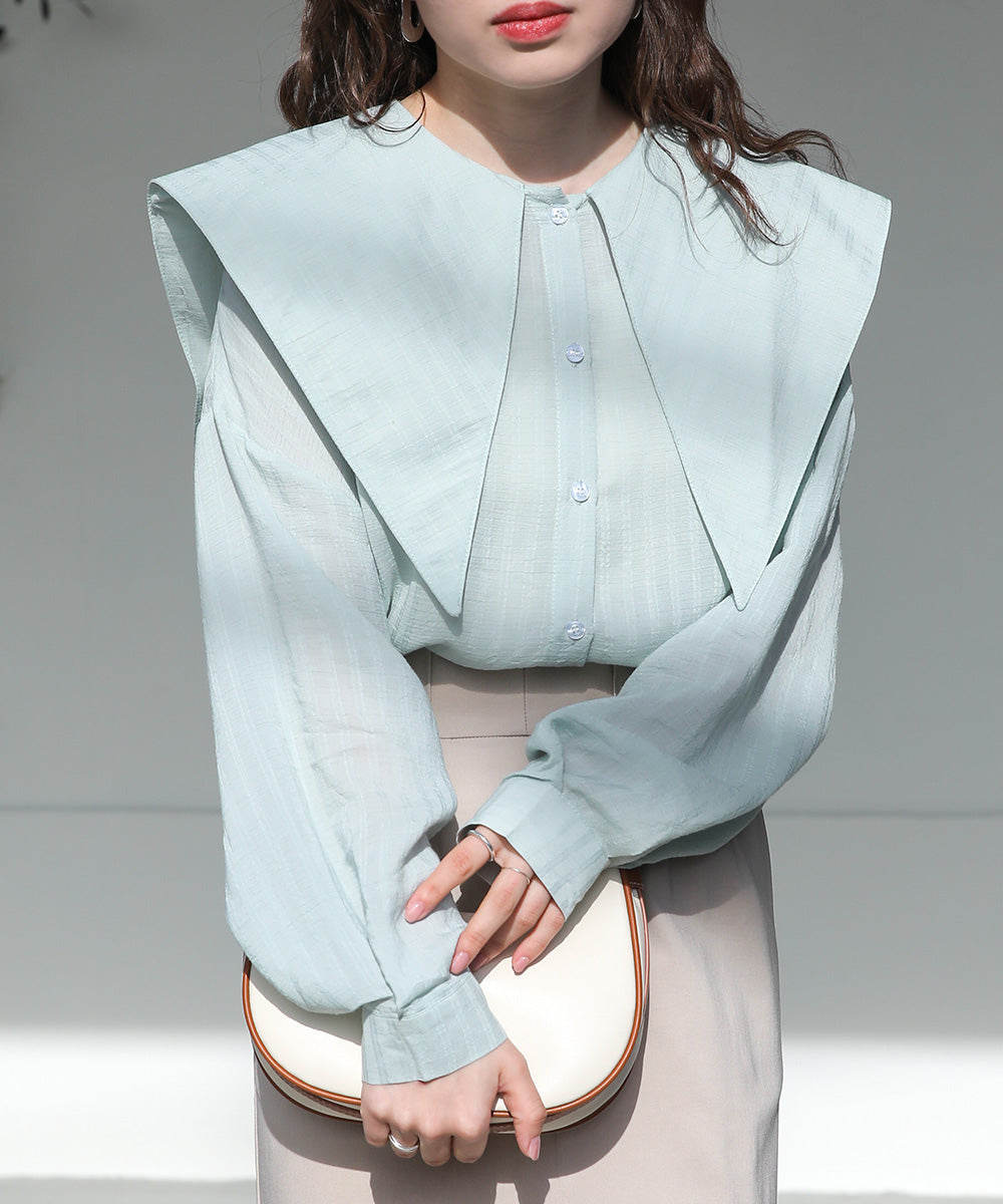 BIG SAILOR COLLAR BLOUSE