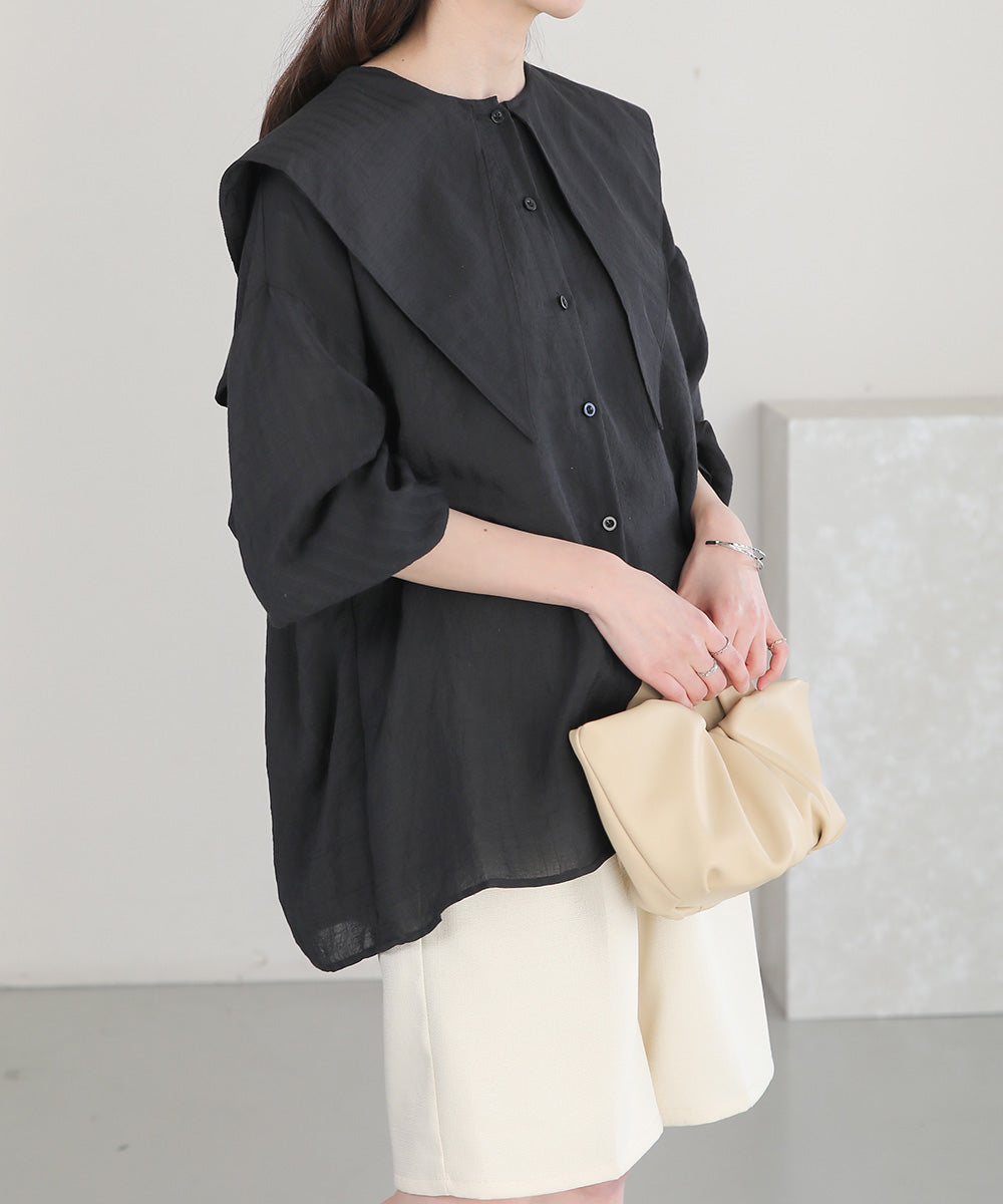 BIG SAILOR COLLAR BLOUSE