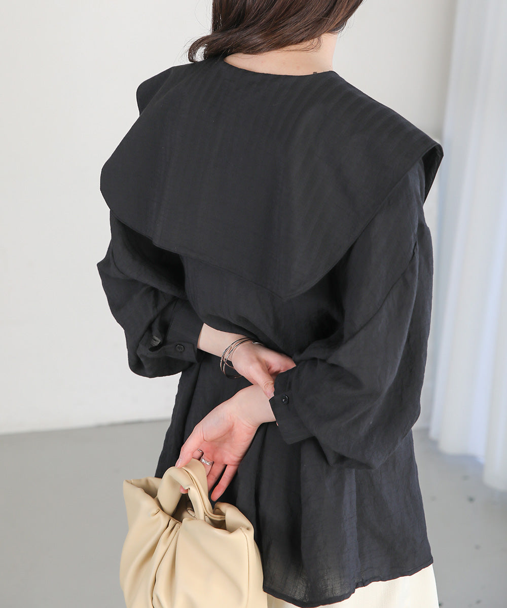BIG SAILOR COLLAR BLOUSE