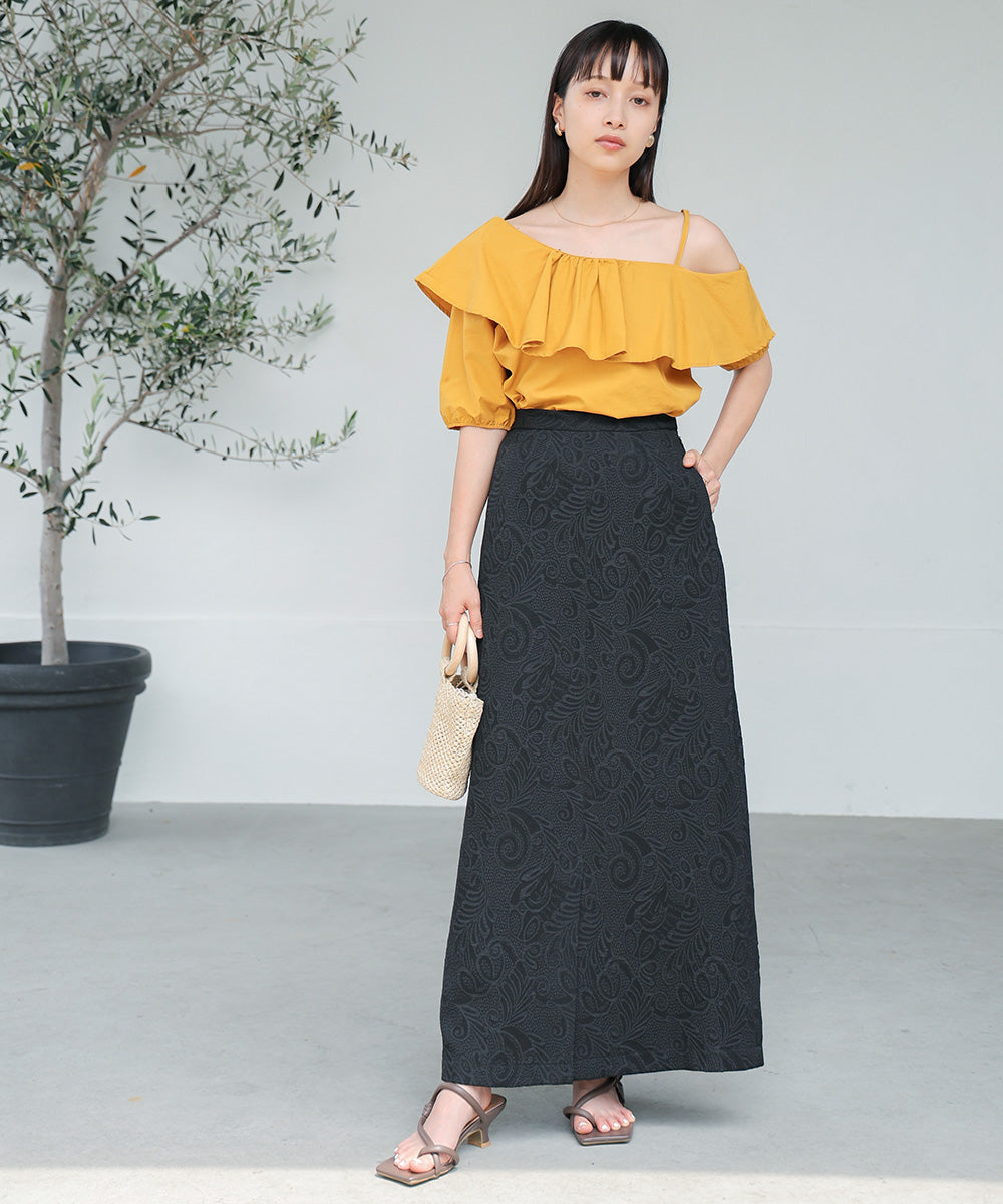 ASYMMETRICAL OFF SHOULDER BLOUSE