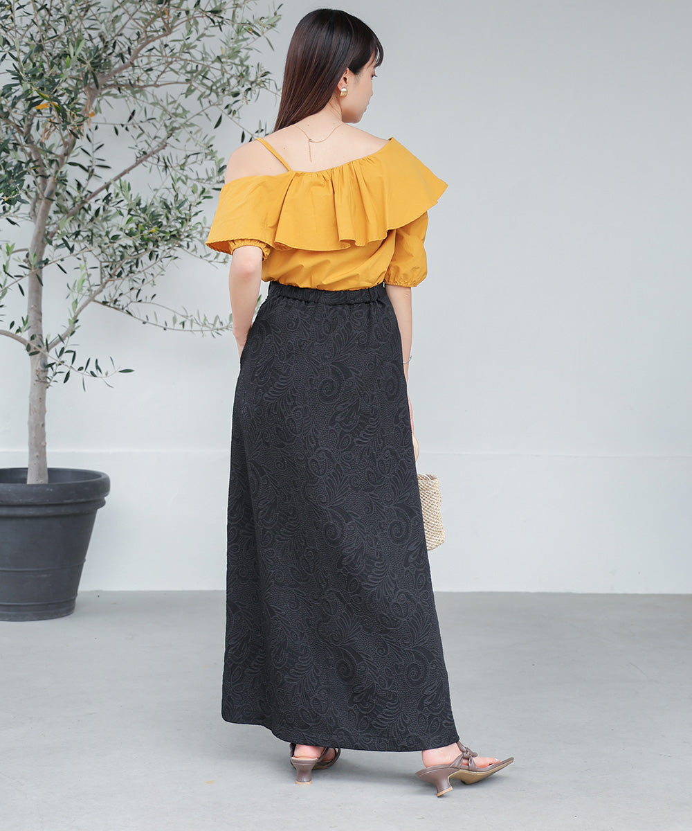 ASYMMETRICAL OFF SHOULDER BLOUSE