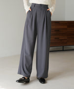 2 TUCK CENTER PRESS STRAIGHT PANTS