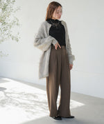2 TUCK CENTER PRESS STRAIGHT PANTS