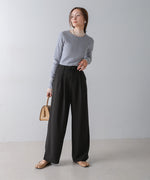 2 TUCK CENTER PRESS STRAIGHT PANTS