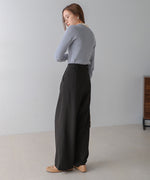 2 TUCK CENTER PRESS STRAIGHT PANTS