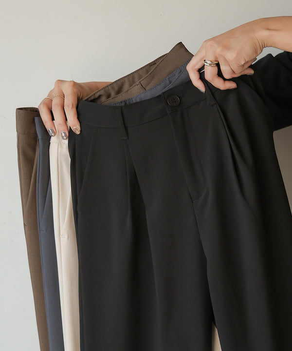 2 TUCK CENTER PRESS STRAIGHT PANTS