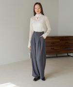 2 TUCK CENTER PRESS STRAIGHT PANTS