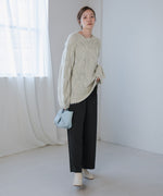 2 TUCK CENTER PRESS STRAIGHT PANTS