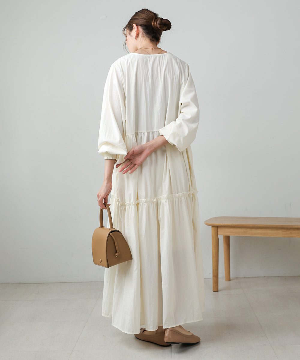 V-NECK GATHERED ONEPIECE