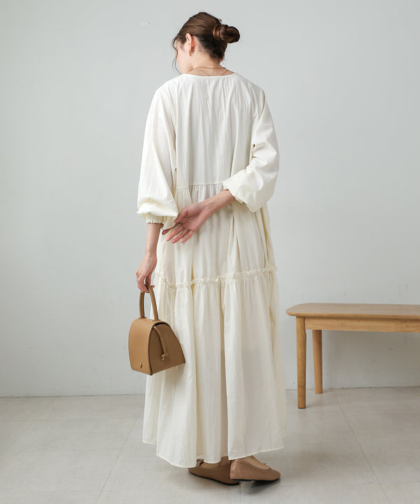 V-NECK GATHERED ONEPIECE