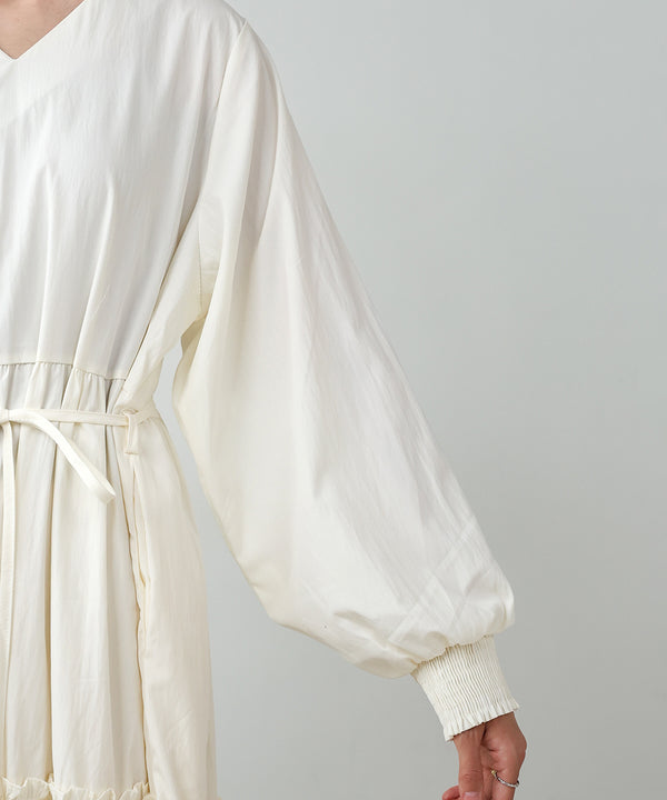 V-NECK GATHERED ONEPIECE