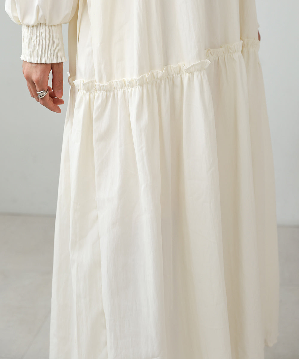 V-NECK GATHERED ONEPIECE