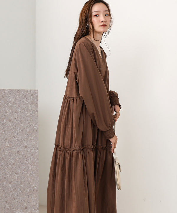 V-NECK GATHERED ONEPIECE