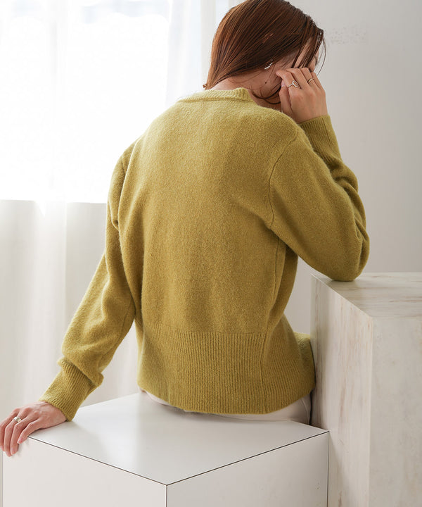 DOT BUTTON CARDIGAN TOPS