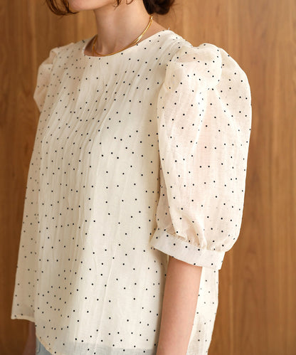 puff sleeve dot blouse