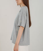 ribbon pearl t-shirt