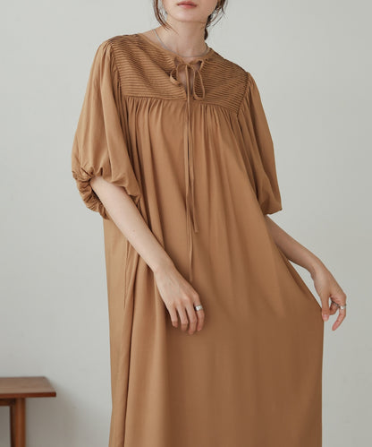 balloon sleeve front ribbon dress