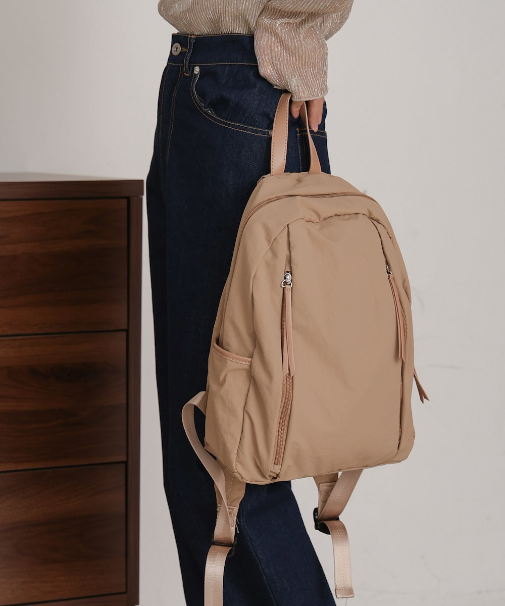 ribbon zip backpack