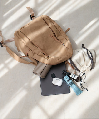 ribbon zip backpack