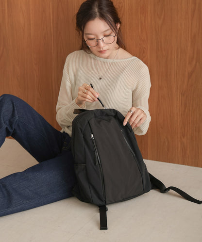 ribbon zip backpack