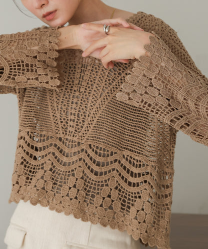 crochet V-neck knit top