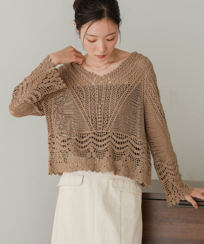 crochet V-neck knit top