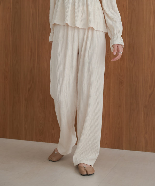 square neck tops + relaxed pants setup