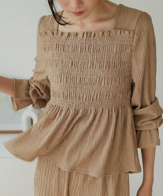 square neck tops + relaxed pants setup