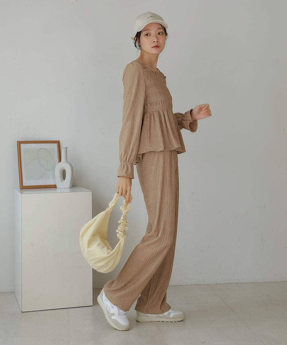 ［TIMESALE］square neck tops + relaxed pants setup