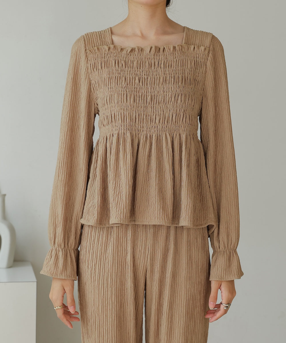square neck tops + relaxed pants setup