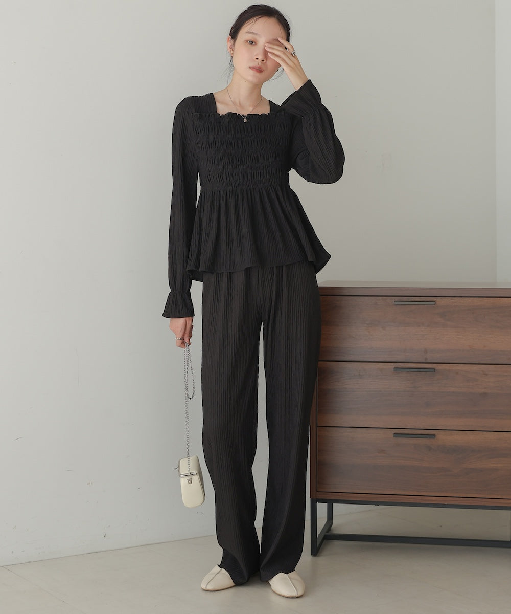 ［TIMESALE］square neck tops + relaxed pants setup