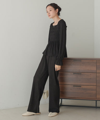 ［TIMESALE］square neck tops + relaxed pants setup