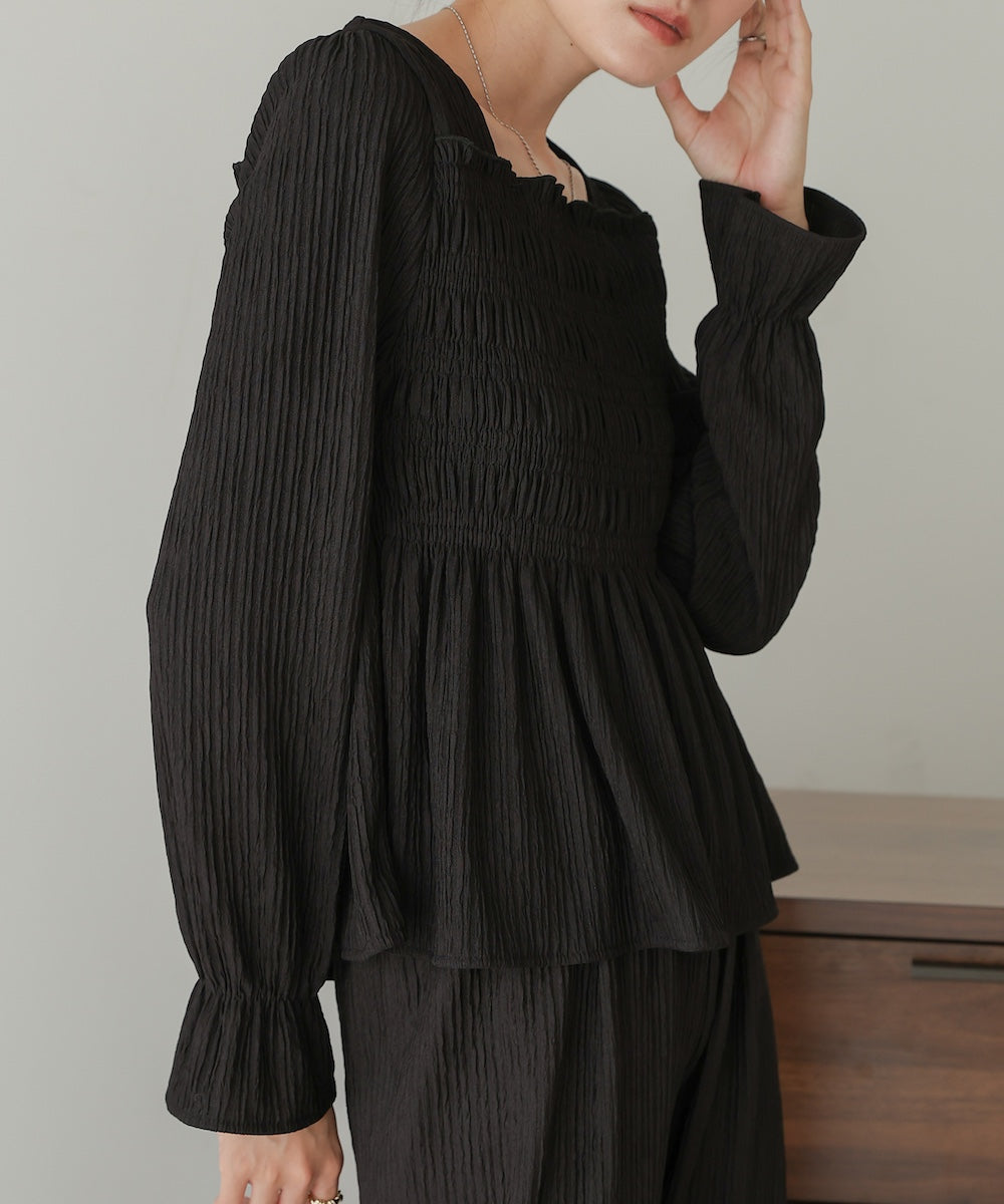 square neck tops + relaxed pants setup