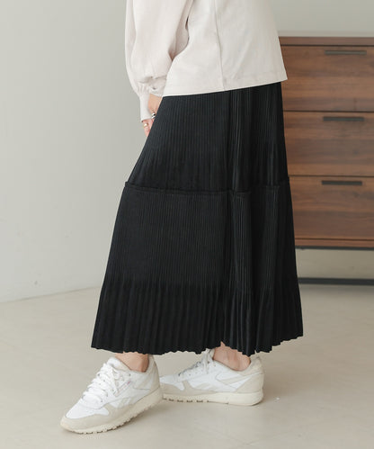 velor pleated skirt