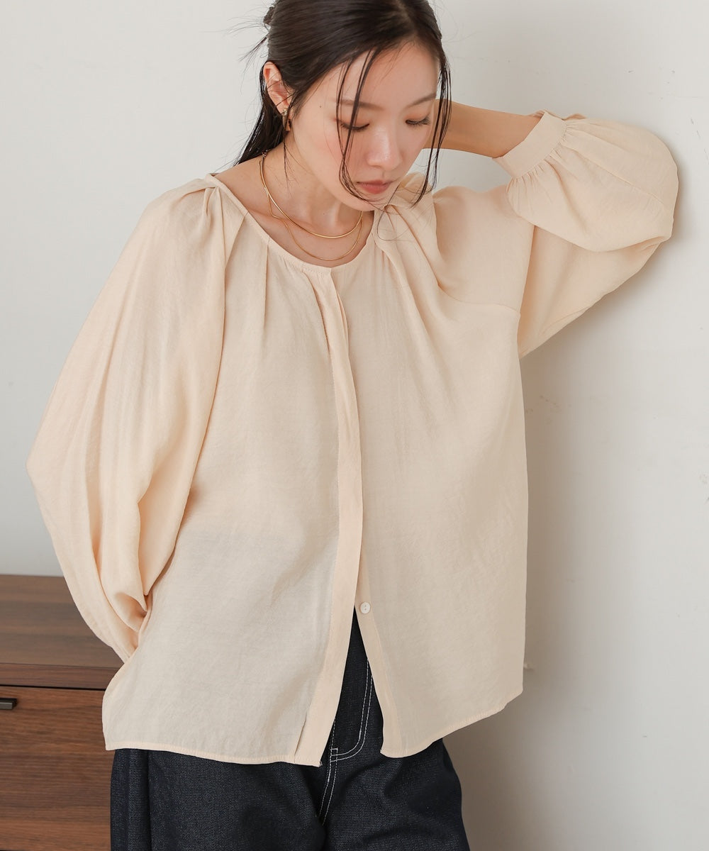 front tuck blouse