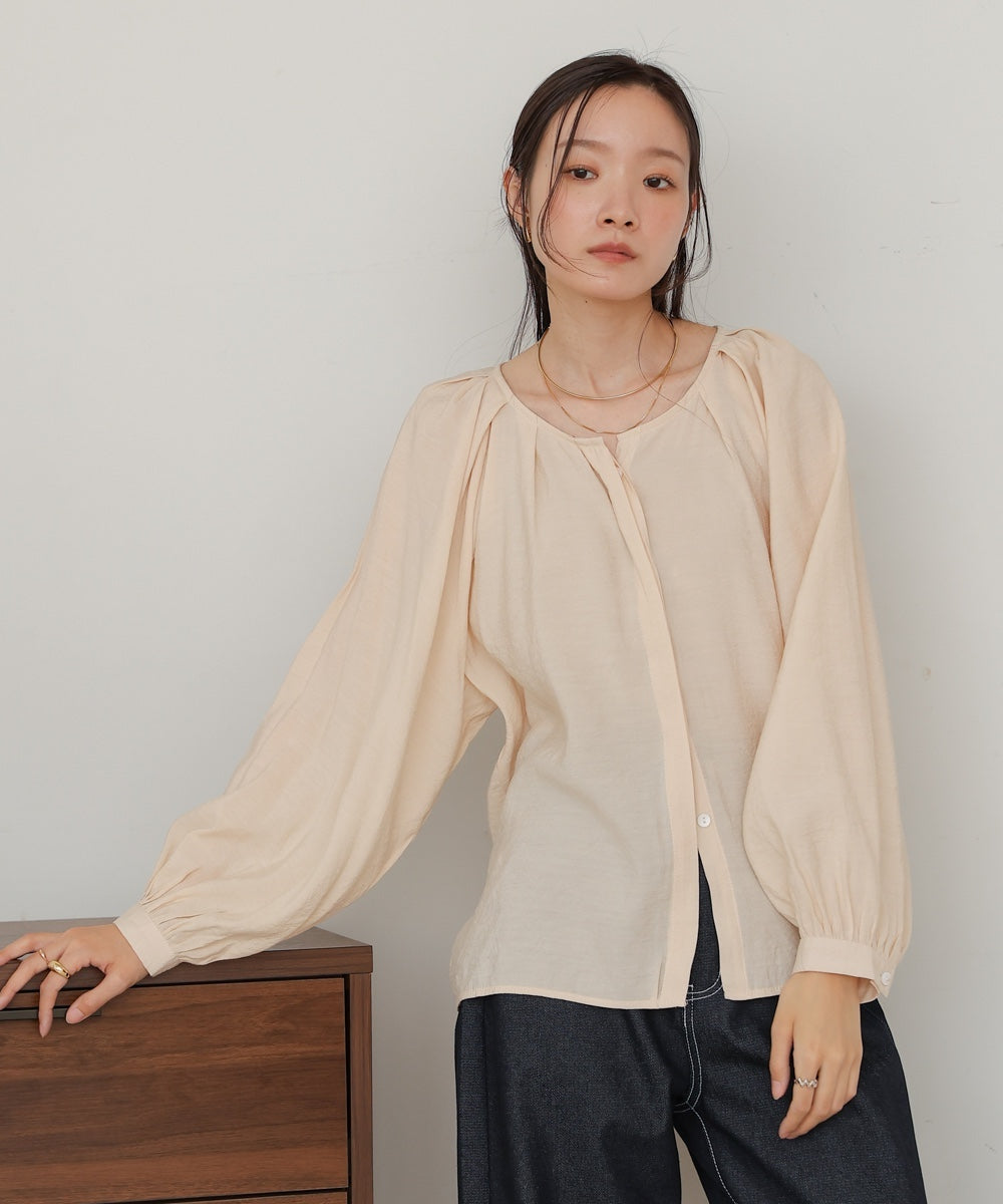 front tuck blouse